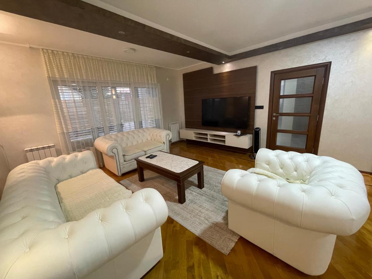 Hotel Royal Garden Nikšić Zewnętrze zdjęcie