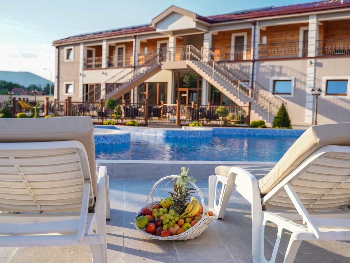 Hotel Royal Garden Nikšić Zewnętrze zdjęcie