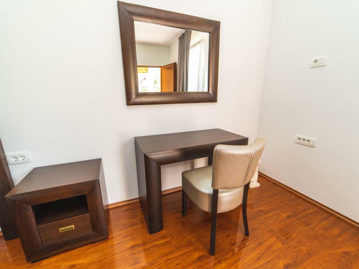 Hotel Royal Garden Nikšić Zewnętrze zdjęcie